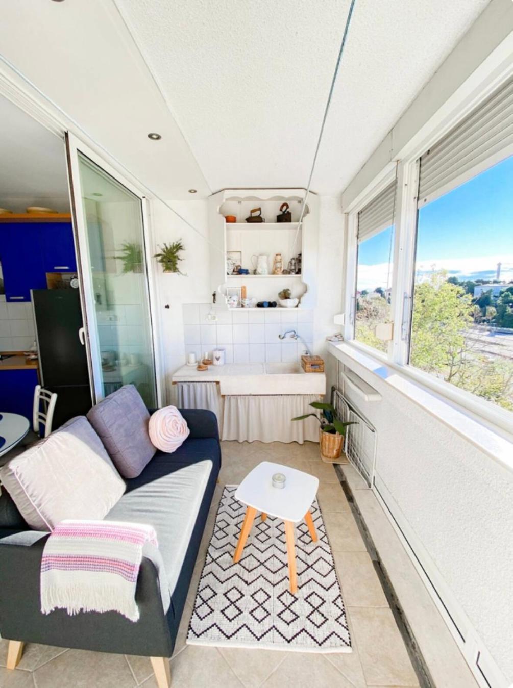 Blue Lounge Apartment Split